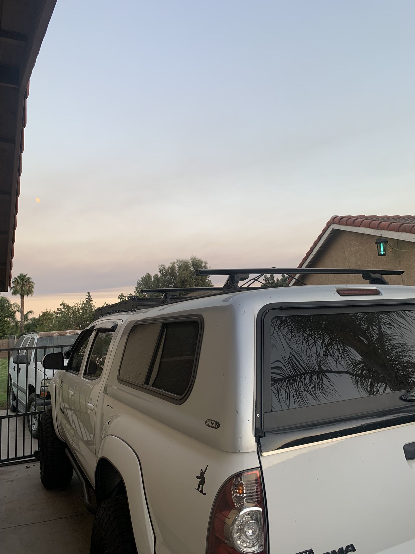 Toyota Snugtop Camper Shell for Sale in Corona, CA OfferUp