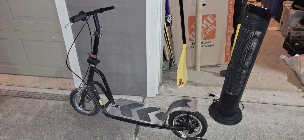 Pending Rolling Electric Scooter Frame - Project Needs Motor, Controller,  Etc