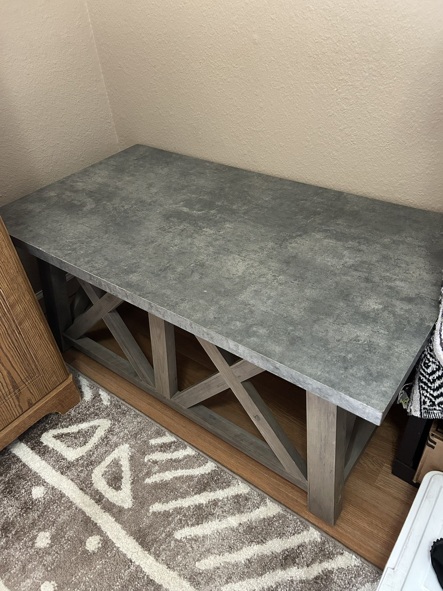Farmhouse/ Rustic Coffee Table