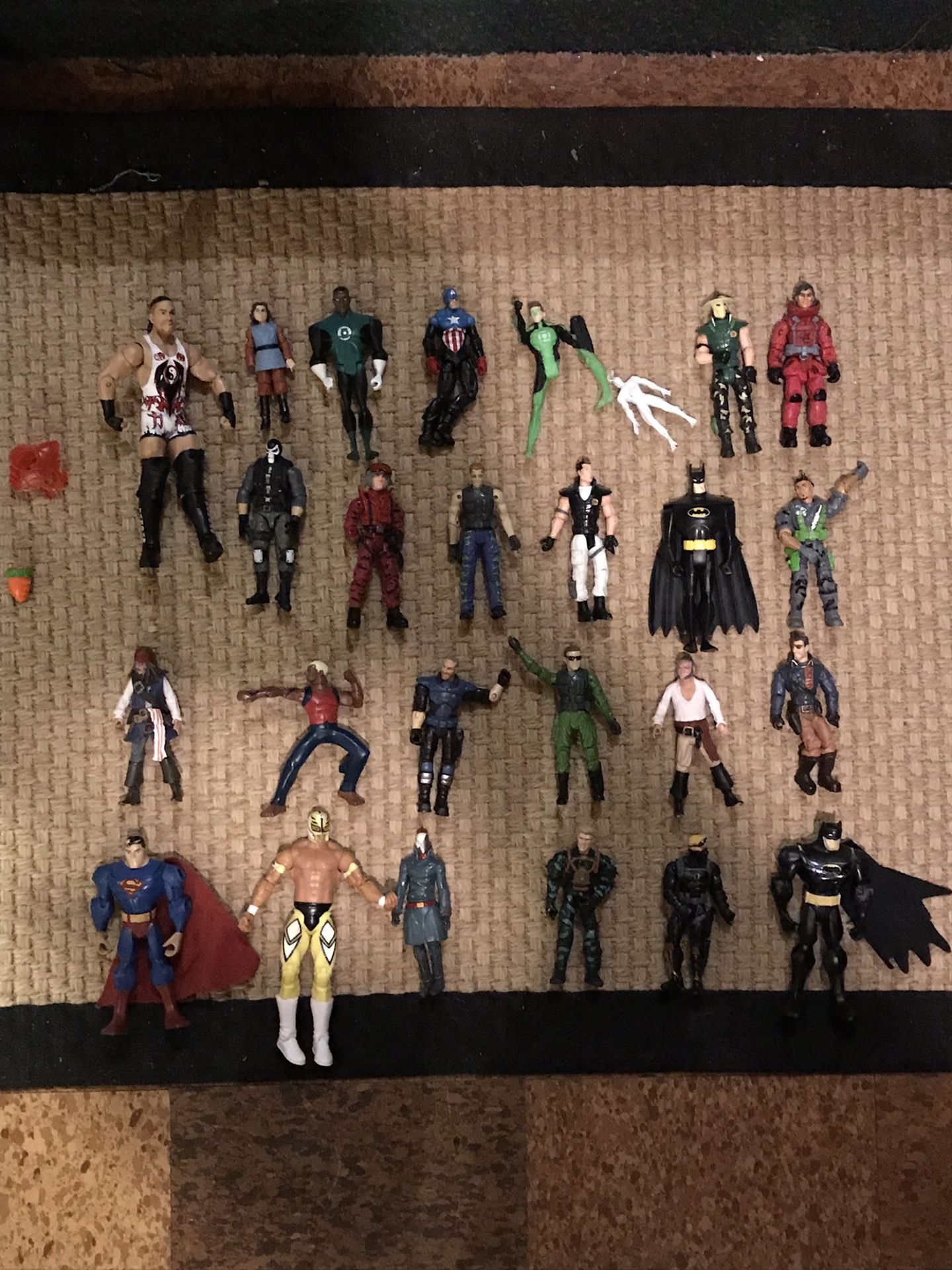 VTG Assorted lot of 26 Various Themed Action Figures in Good to As Is Condition Superman Batman Wrestling Jack Sparrow Shipping Only