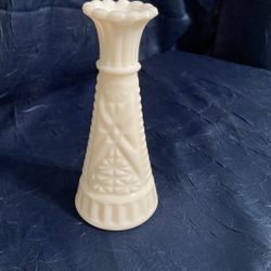 Vintage Anchor Hocking, White Milk Glass Bud Vase. Stars and Bars.