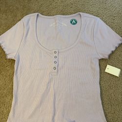 Women’s Juniors Aeropostale Size Large Purple Crop Top 