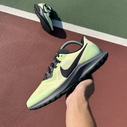 Pegasus 36 trail luminous green hotsell