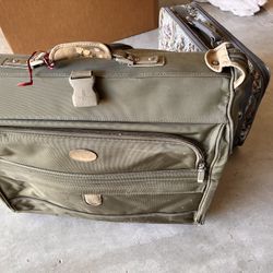 Large Rolling Garment Bag