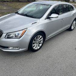 2017 Buick Lacrosse 