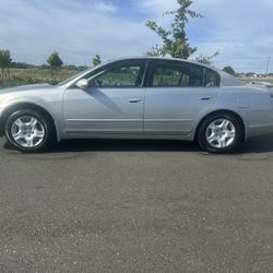 2000 Nissan Altima 2.5 Gas Saver 5 Speed Stick Shift 