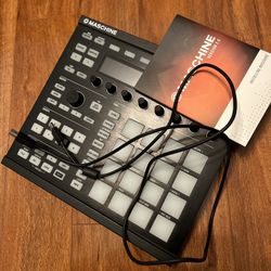 MASCHINE MK2 