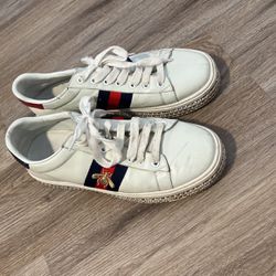 Gucci Woman's Shoes 