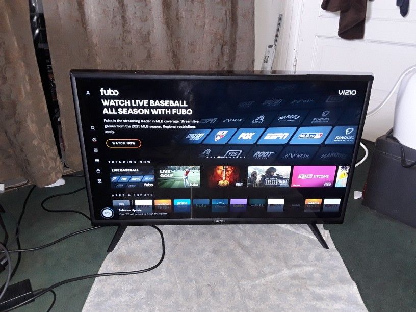 Vizio SmartCast TV 32" Inch Full HD 1080p With Apple Airplay And Chromecast (D32f-G1, 2020) Remote Control Included