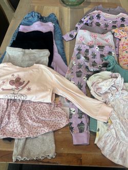Toddler 4T clothing bundle
