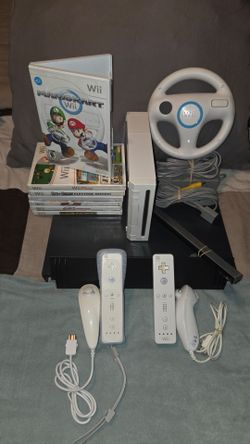 Nintendo Wii Mario Kart Bundle with 7 Games