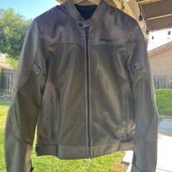 Revit Torque H2O motorcycle jacket - never worn- size medium