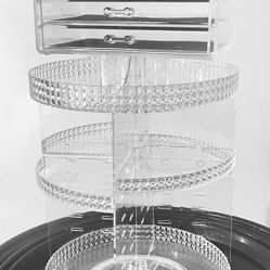 360° Rotating Vanity Perfume Organizer – Excellent Condition + Free Jewelry Tray