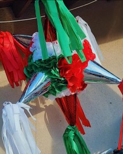 Christmas 🎄 Pinatas 