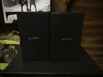 Yamaha Mount Speakers