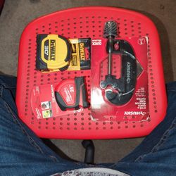 DeWalt - Milwaukee - Husky -Tools.