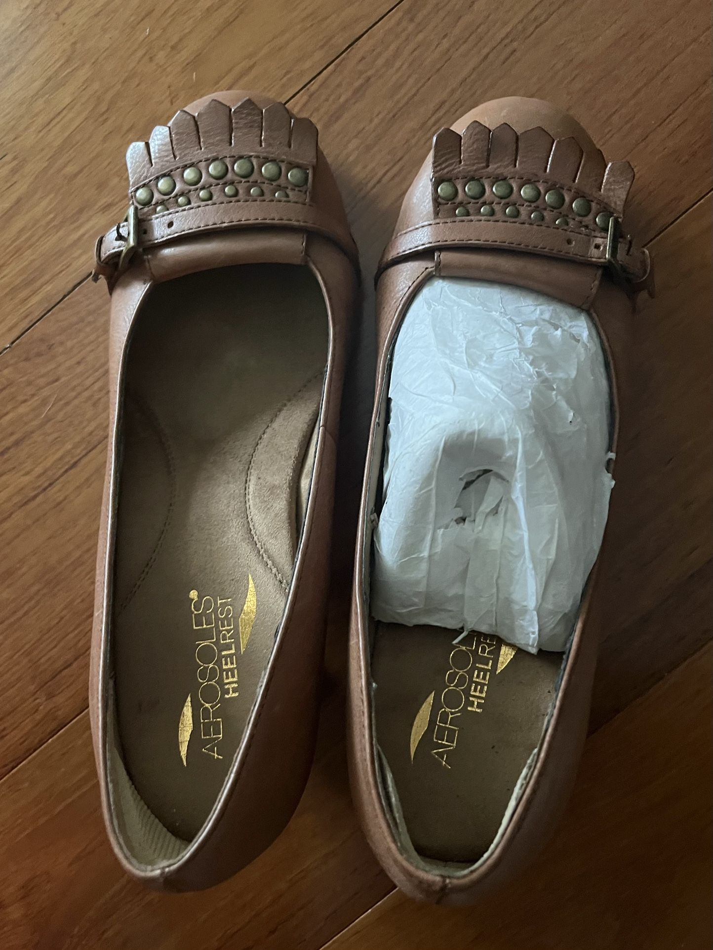 Low Heel Leather Flats