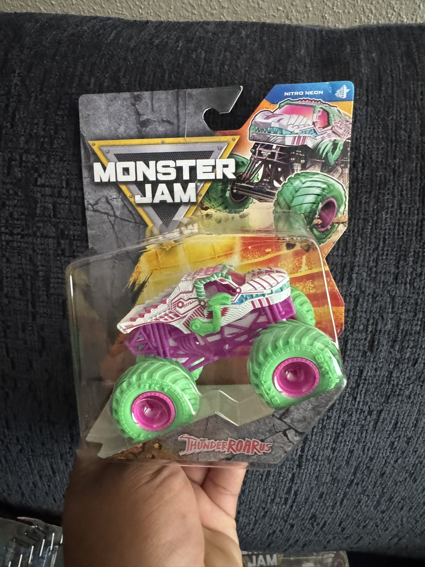 Monster Jam Series 42 Thunderroarus Neon