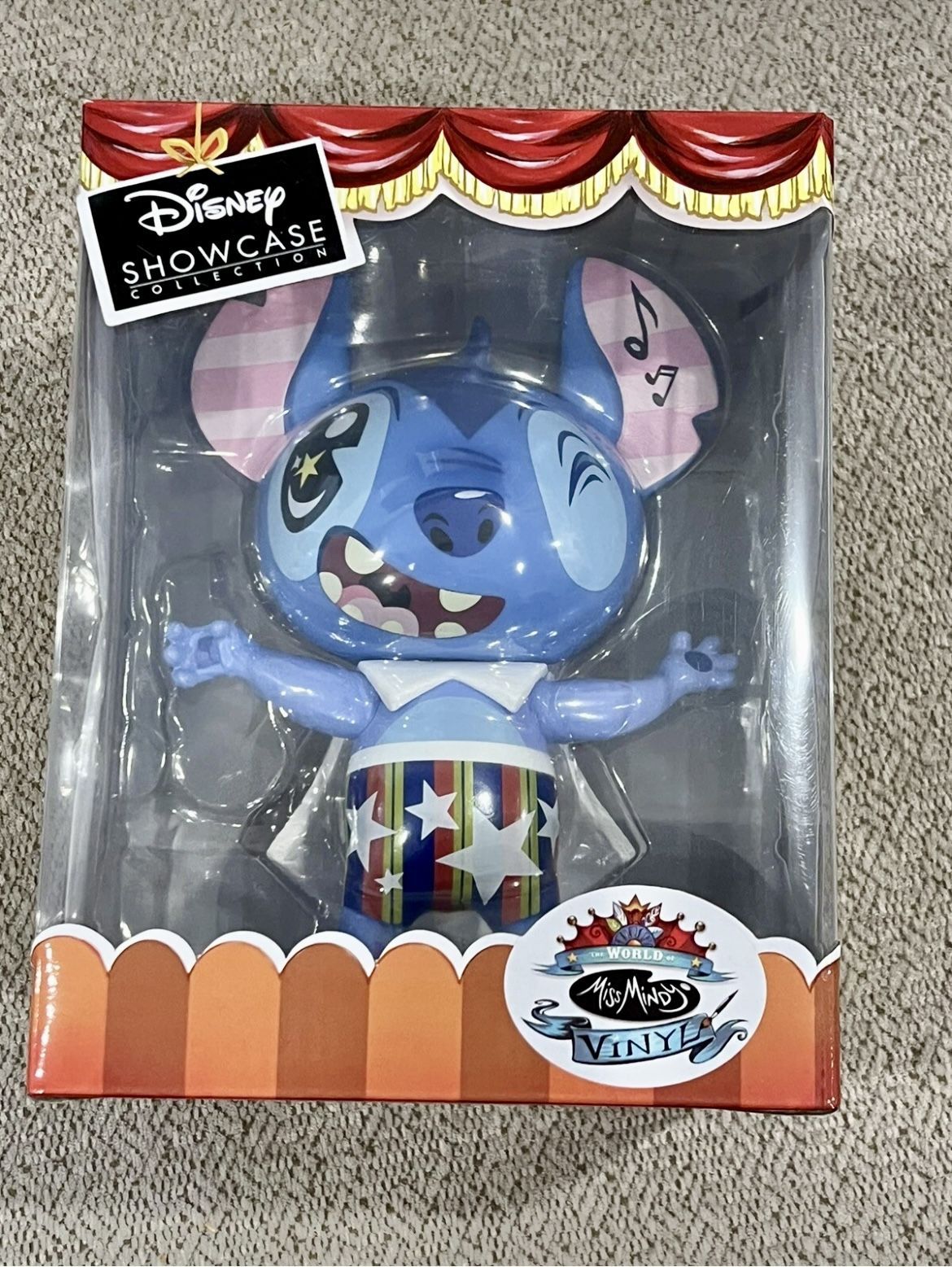 Disney Showcase Collection The World Of Miss Mindy Stitch Vinyl Figure