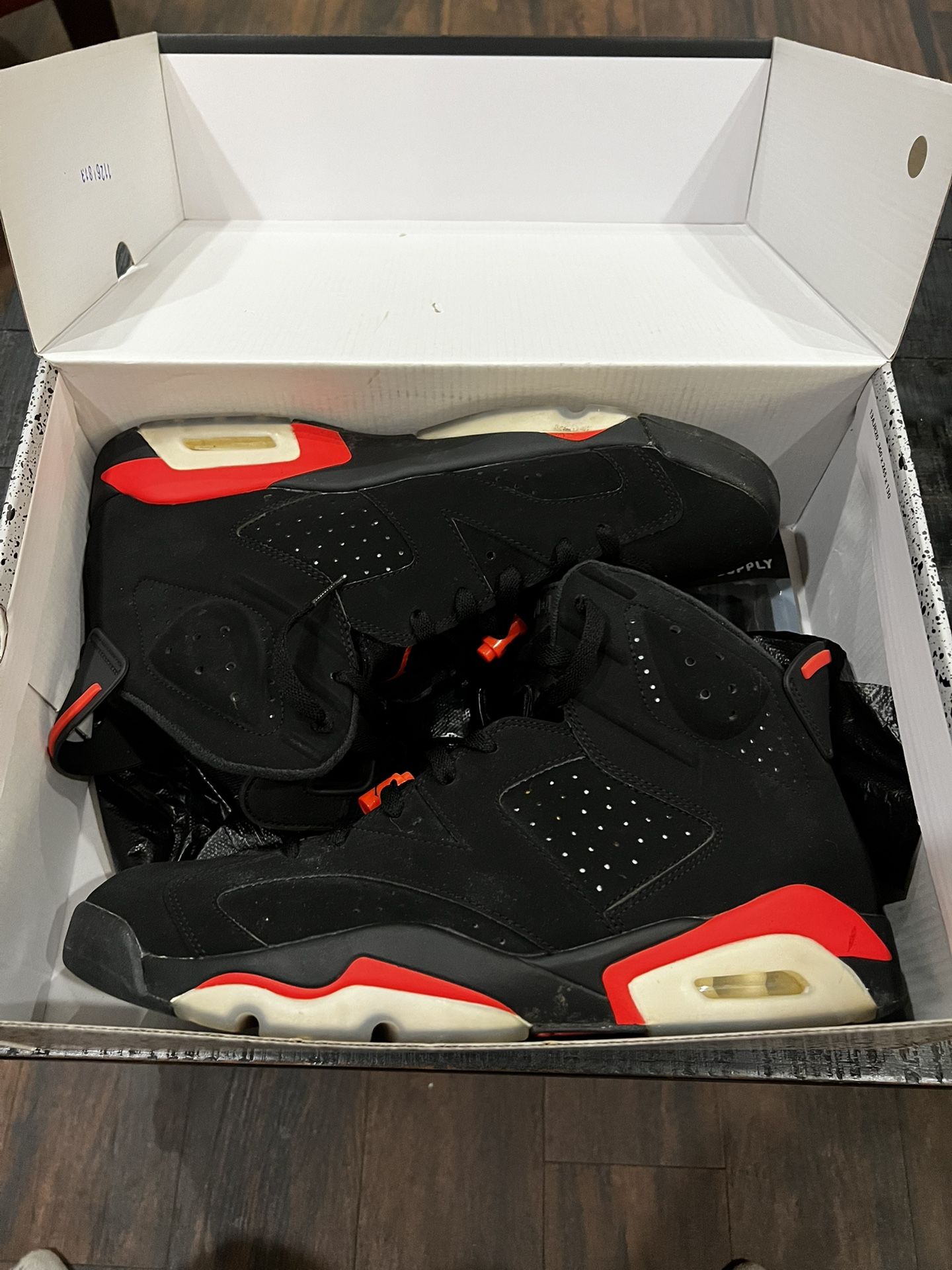 2019 Jordan 6 Retro Black Infrared Size 13