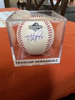 Los Angeles Dodgers Teoscar Hernandez Autographed Baseball