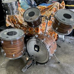 Rogers Drum Set