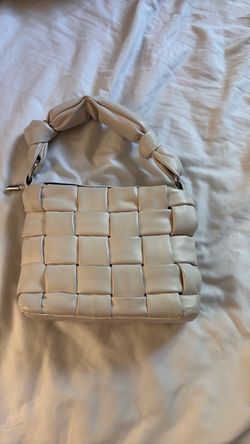 Beige purse