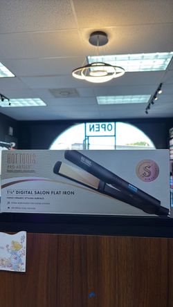 Hot Tools Pro Artist 1¼" Digital Salon Flat Iron