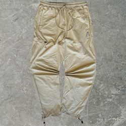 Nike Air Jordan Warm Up/Track Essentials Woven Pants (Desert/White)