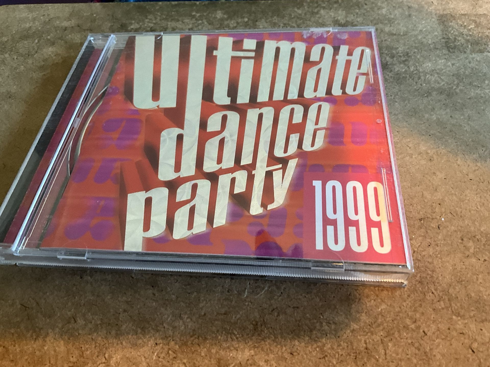 ULTIMATE DANCE PARTY 1999  -  17 TRACKS -   $3