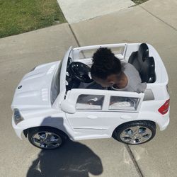 Electric Car Mercedes Benz