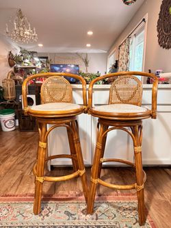 70’s Bamboo rattan swivel barstools (SET)