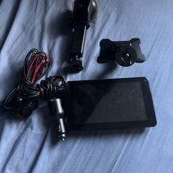 Apple Car Play Screen With Back Up Camera