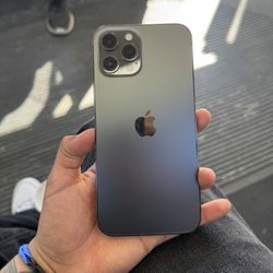 iPhone 12 Pro Max Unlocked