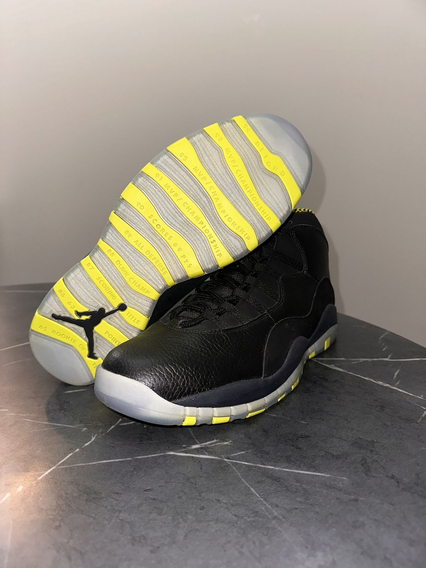 (NEVER WORN) Jordan 10 Venom Green Sz 13