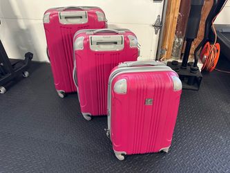 Caribbean Joe 3-Piece Pink Hardside Luggage Set