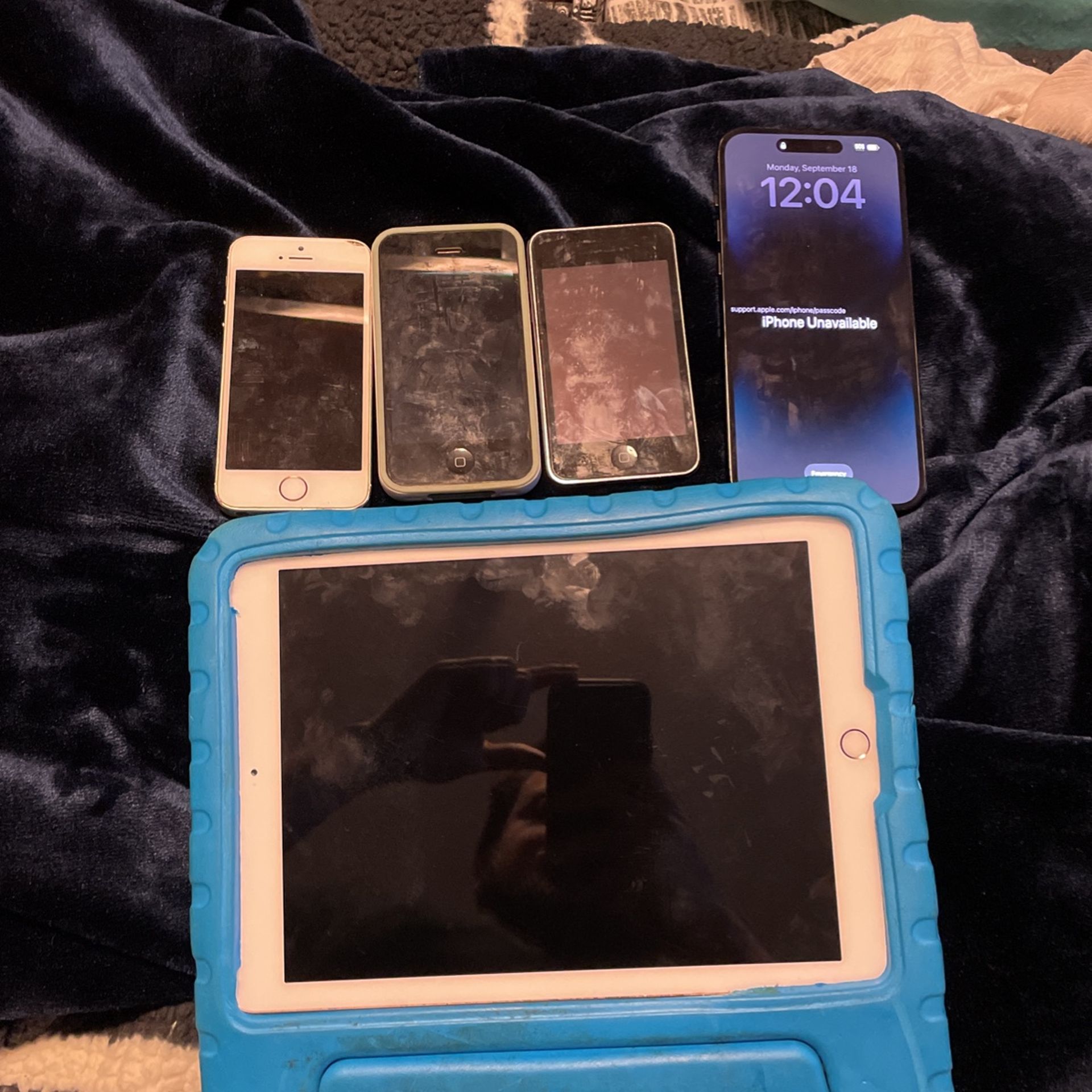 iPhones iPad iPod Touch