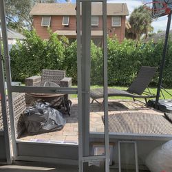Cat’s Door 