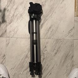 Ambico Camera Extended Tripod