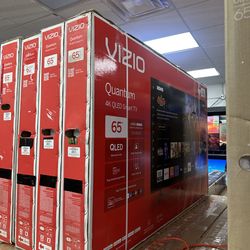 Vizio 65” QLED 4K Smart TV M65Q6 HDR