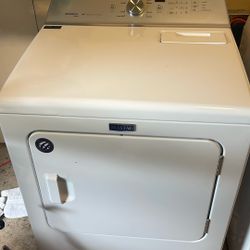 Maytag Washer And Dryer Set