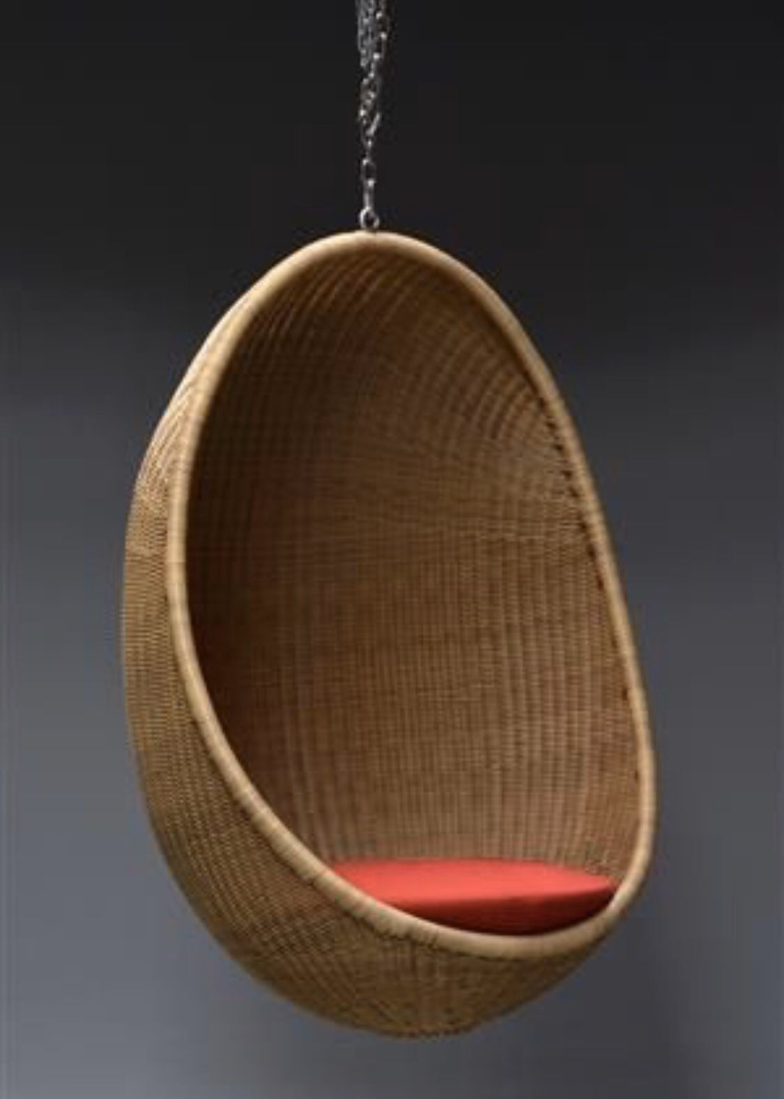 1 Hanging wicker Egg Chair