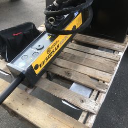 Hydraulic hammer