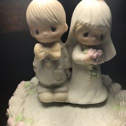 1981 Jonathan & David Enesco Imports Music Box