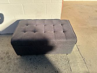 Upholstered storage Bench