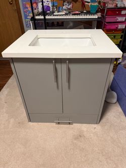 28 inch vanity