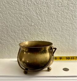 Vintage Solid Brass Three-Footed Cauldron Pot with Handle