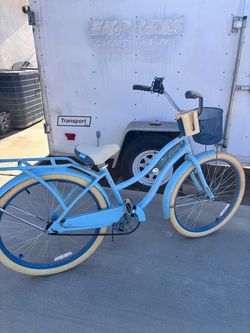 Huffy Nel Lusso Women's Cruiser Bike