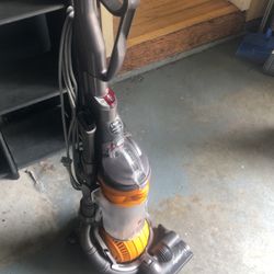 Dyson dc25 Vacuum 