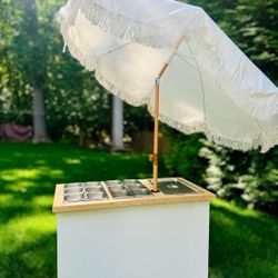 Portable Food Station for Outdoor Events Pop-Up Shops Farmers Market Street Food Mobile Beverage Cart Collapsible Vendor Charcuterie Cart with Wheels